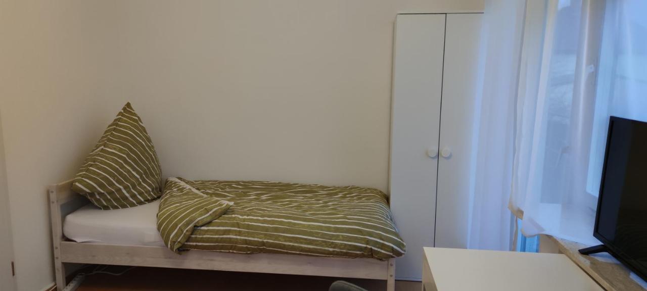 Schoene Und Optimal Gelegene Wohnung Og Weisskirchen Exteriör bild